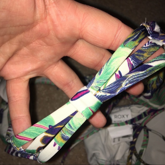 Roxy Swimsuit - Picture 8 of 8